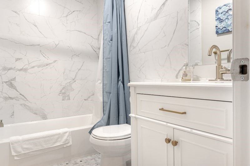 1017 Coastaway Dr #1 - Photo 6 of 11