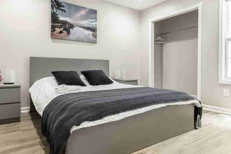 1017 Coastaway Dr #1 - Photo 3 of 11