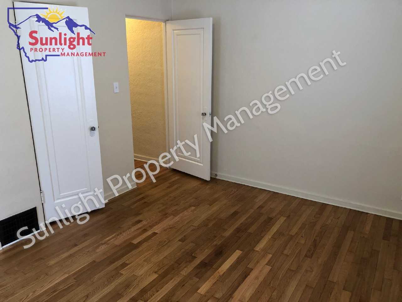 703 Yellowstone Ave - Photo 5 of 16