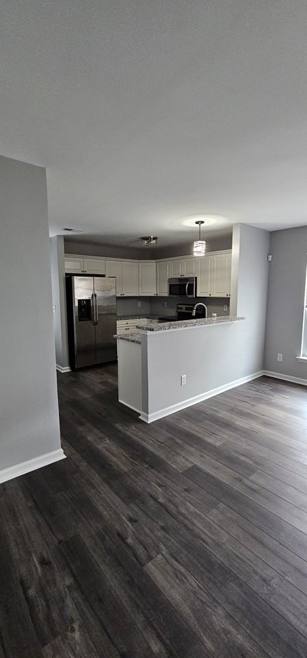 120 Peaceful Ln - Photo 3 of 12