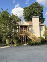 featured image of 1080 Alpine St