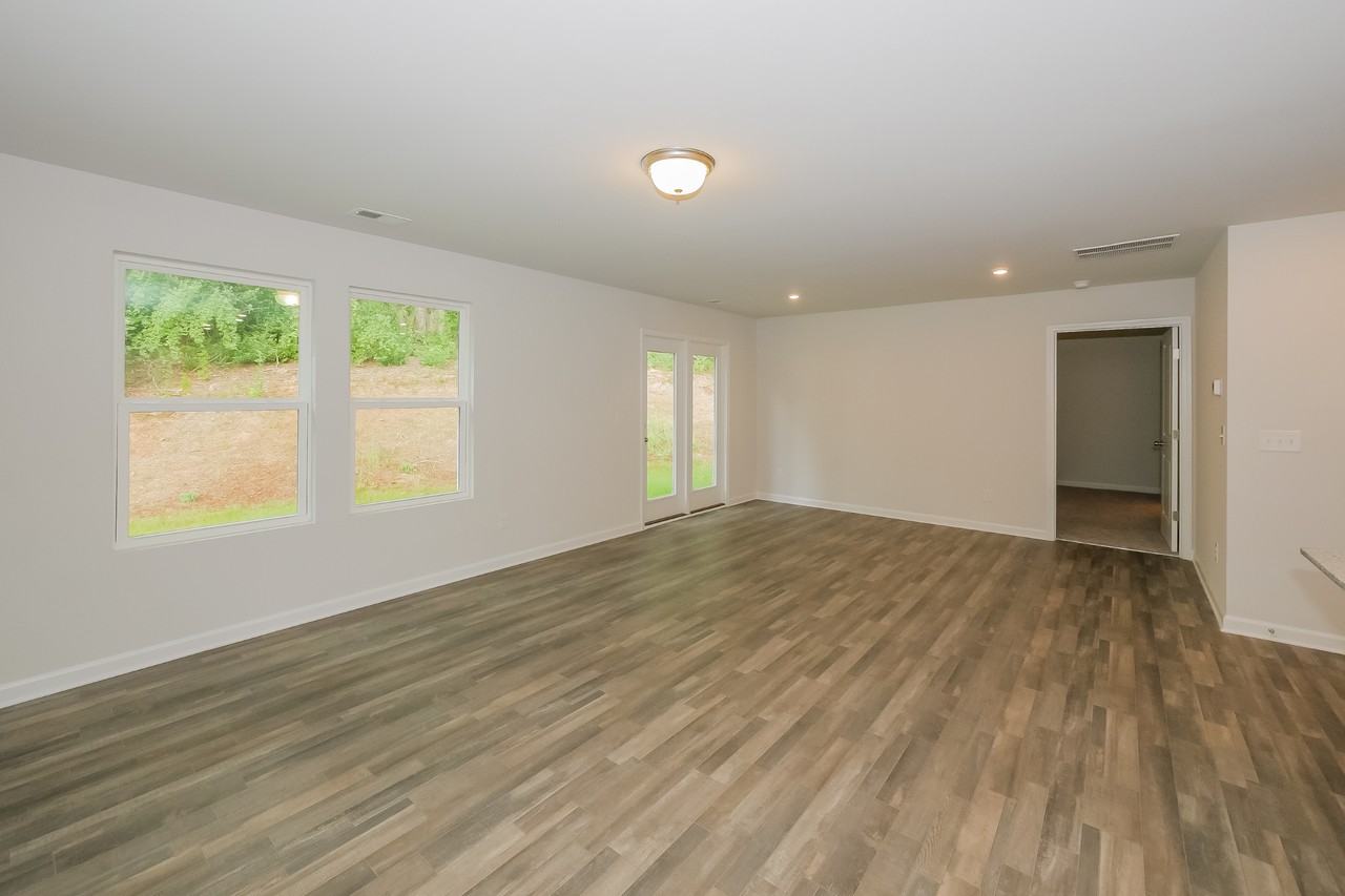 108 Duck Walk Way - Photo 3 of 17