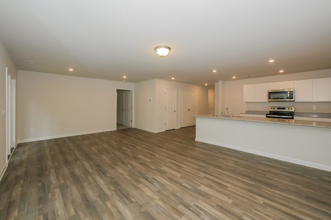 108 Duck Walk Way - Photo 3 of 16