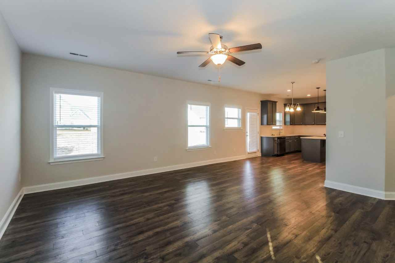 7877 Waterwillow Dr - Photo 2 of 17