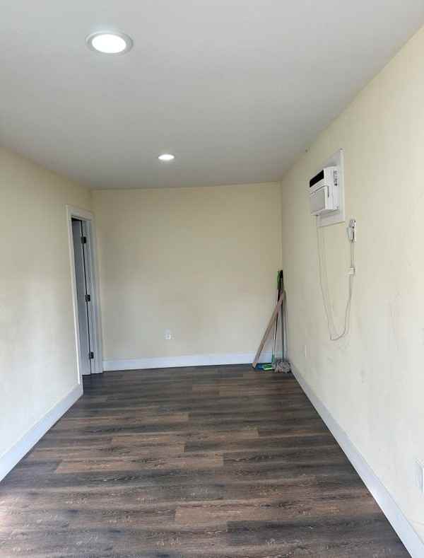 949 Colima Rd - Photo 2 of 6