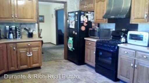 23403 Norma Ln - Photo 3 of 19