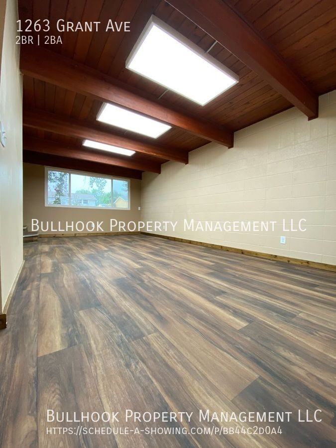 1263 Grant Ave - Photo 3 of 22