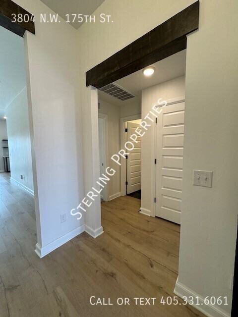 3804 Nw 175th St - Photo 6 of 39