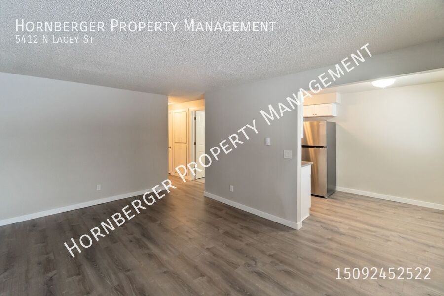 5412 N Lacey St - Photo 3 of 15