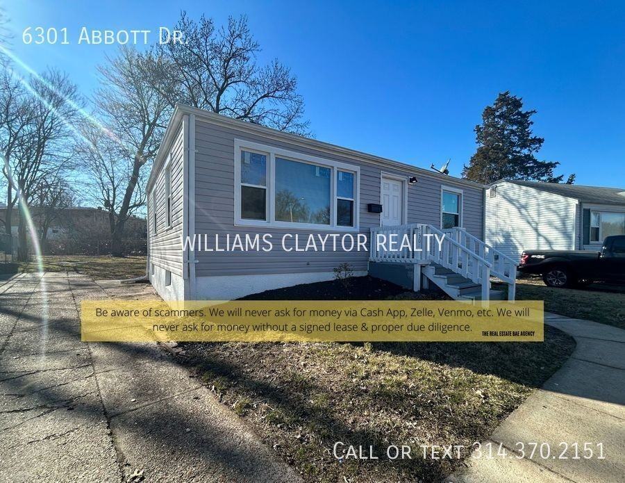 6301 Abbott Dr - Photo 3 of 30