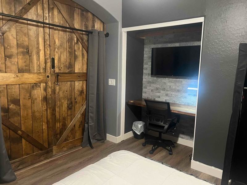 17372 W Navajo St - Photo 5 of 11