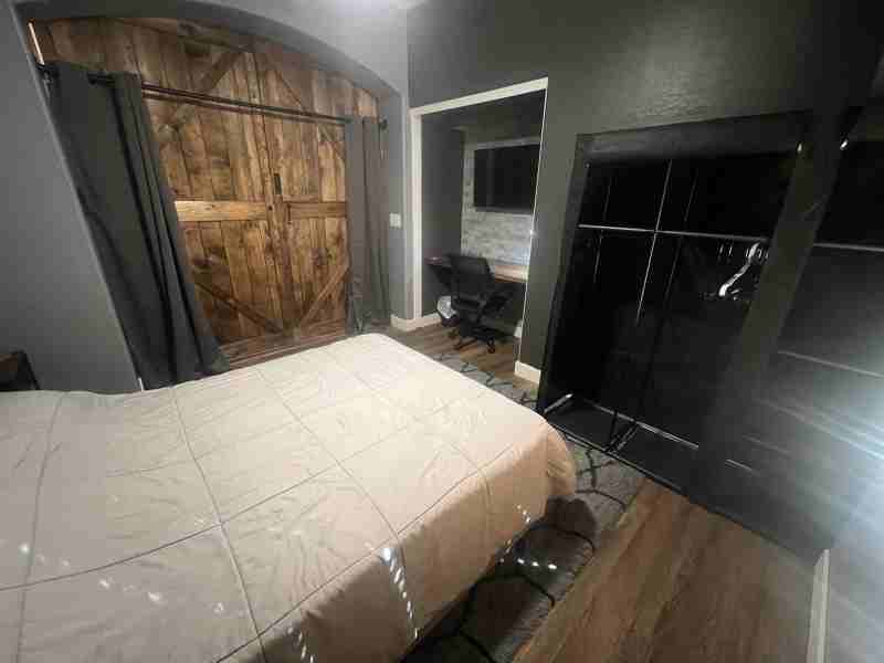 17372 W Navajo St - Photo 3 of 11