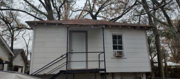 featured image of 406 1/2 Voorhies St