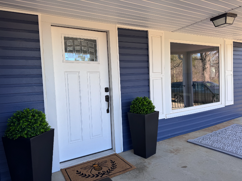 1441 Zion Church Rd - Photo 2 of 9