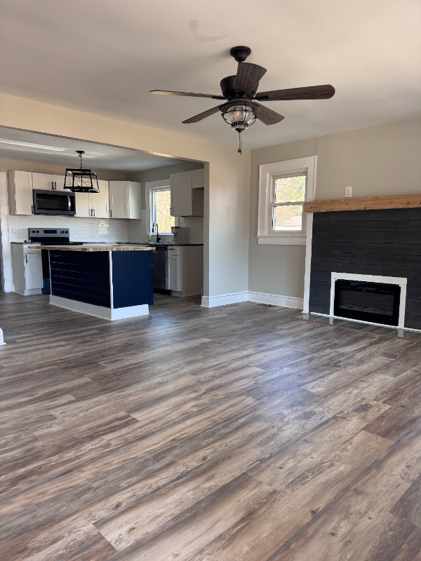 1441 Zion Church Rd - Photo 3 of 9