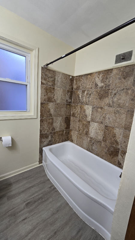 2725 W Balmoral Ave #2E - Photo 6 of 8