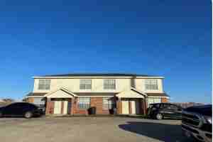 featured image of 2807 Kerrville Ct #B