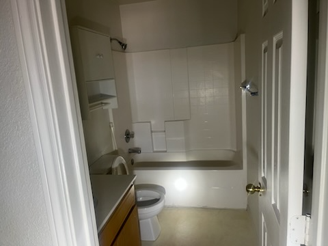 2807 Kerrville Ct #B - Photo 7 of 8