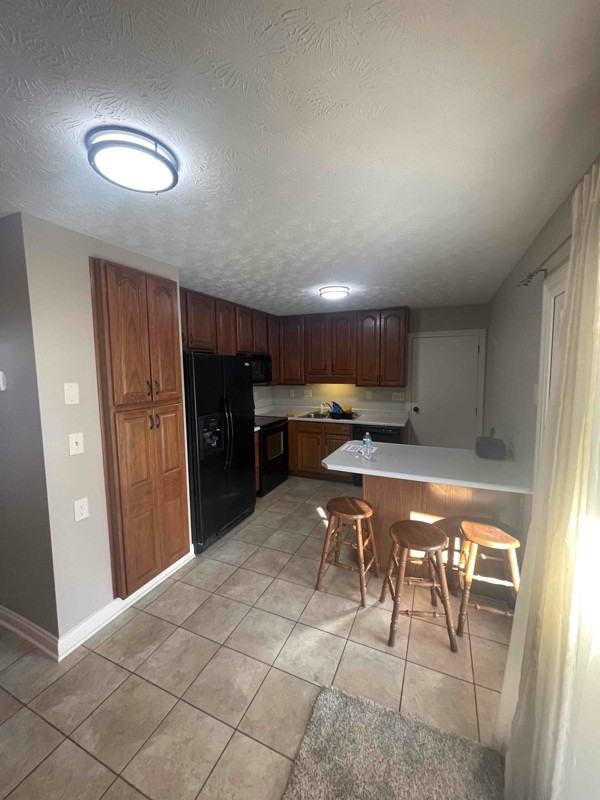 24 Pam Dr - Photo 2 of 9