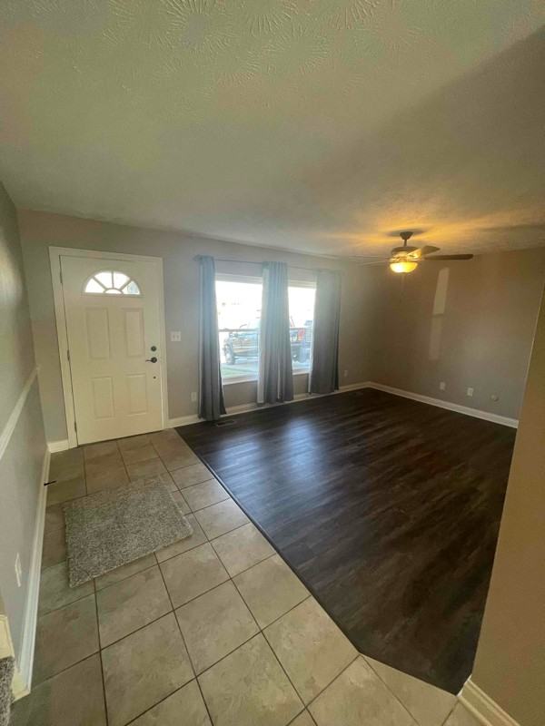 24 Pam Dr - Photo 3 of 9