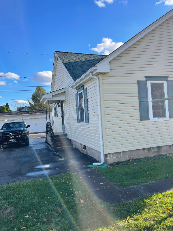 247 W Anthony Ave - Photo 2 of 14