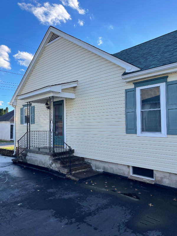 247 W Anthony Ave - Photo 3 of 14