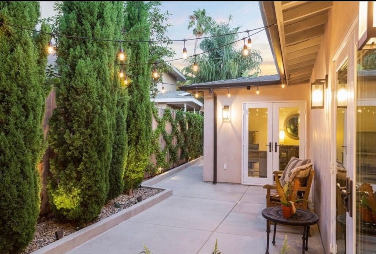 250 Avenida Monterey - Photo 4 of 36