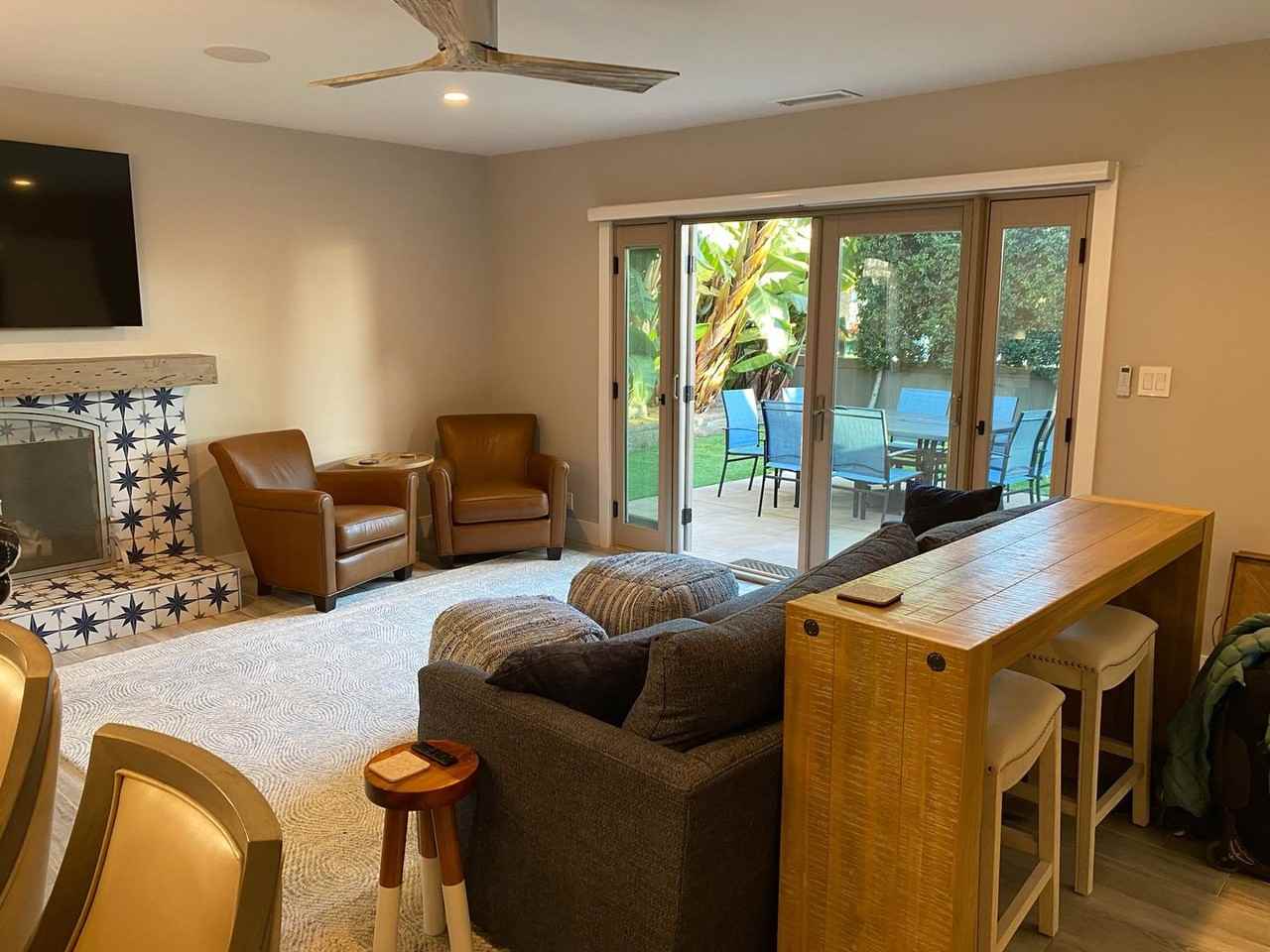 250 Avenida Monterey - Photo 7 of 36