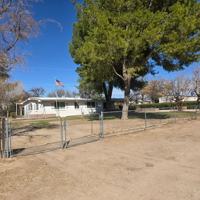 featured image of 372 E Old Mill Rd