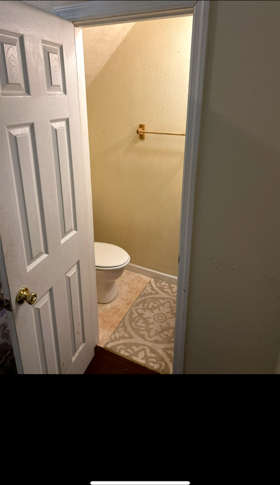 10 Glenn Street, Unit A - Photo 6 of 10
