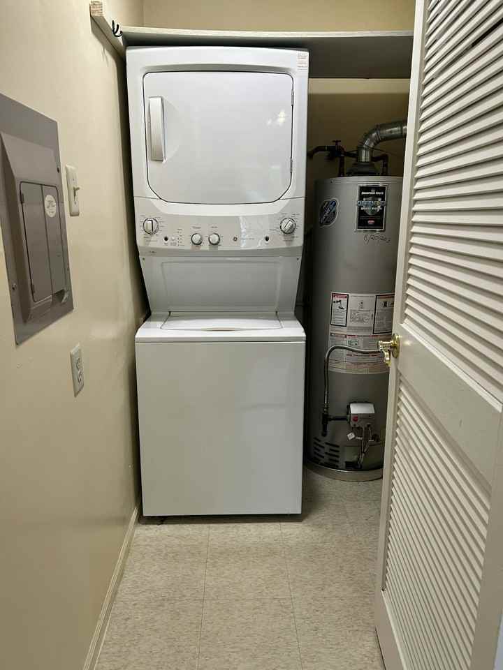 608 Diamond Dr - Photo 5 of 20