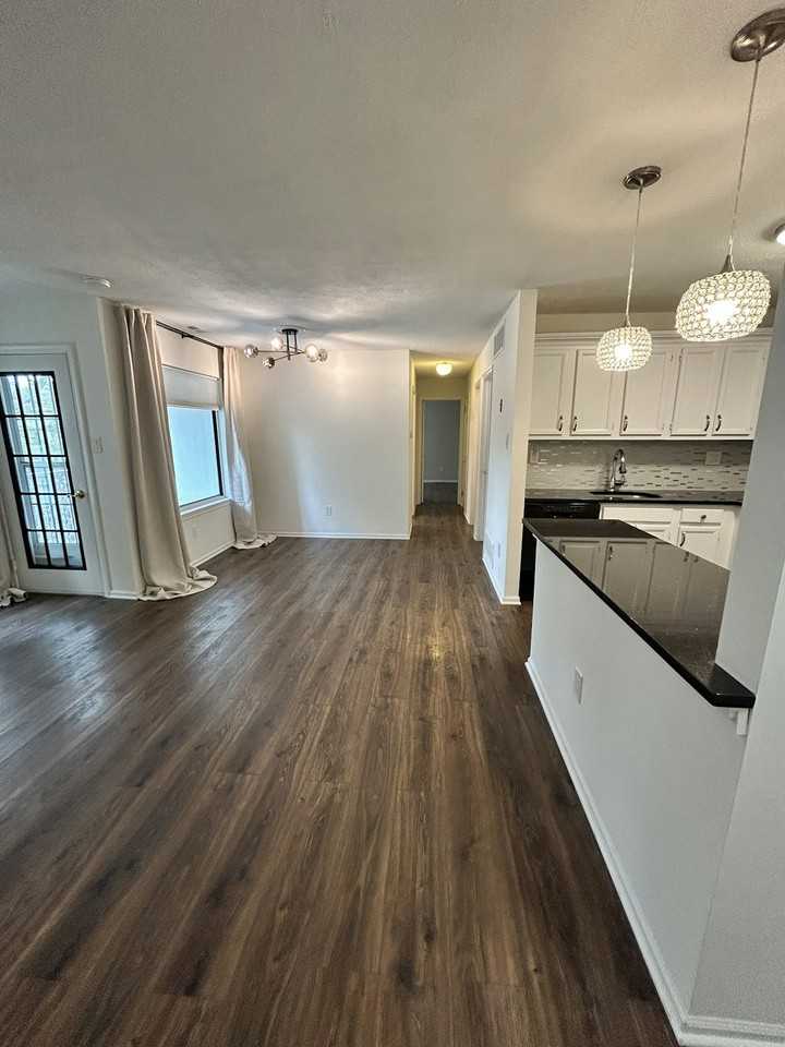 608 Diamond Dr - Photo 7 of 20