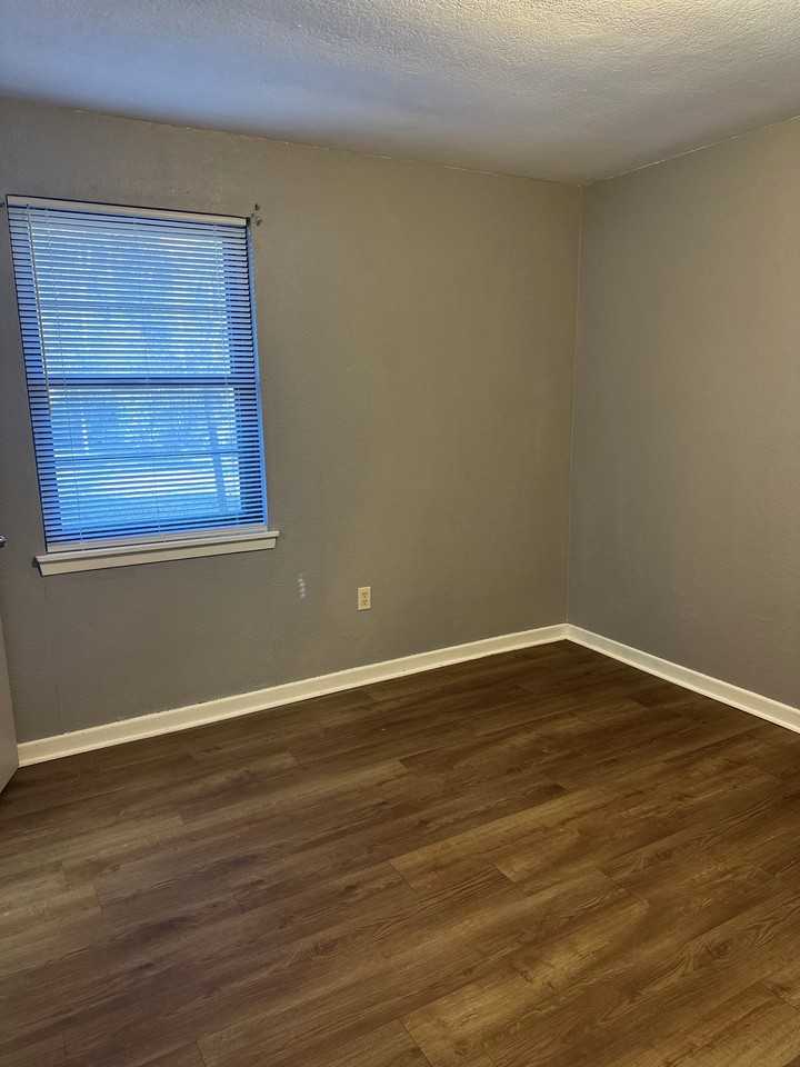 8146 S Laredo Ave #NA - Photo 7 of 8