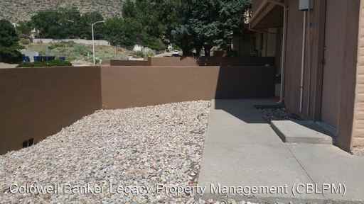 13110 Candelaria Rd NE - Photo 3 of 14