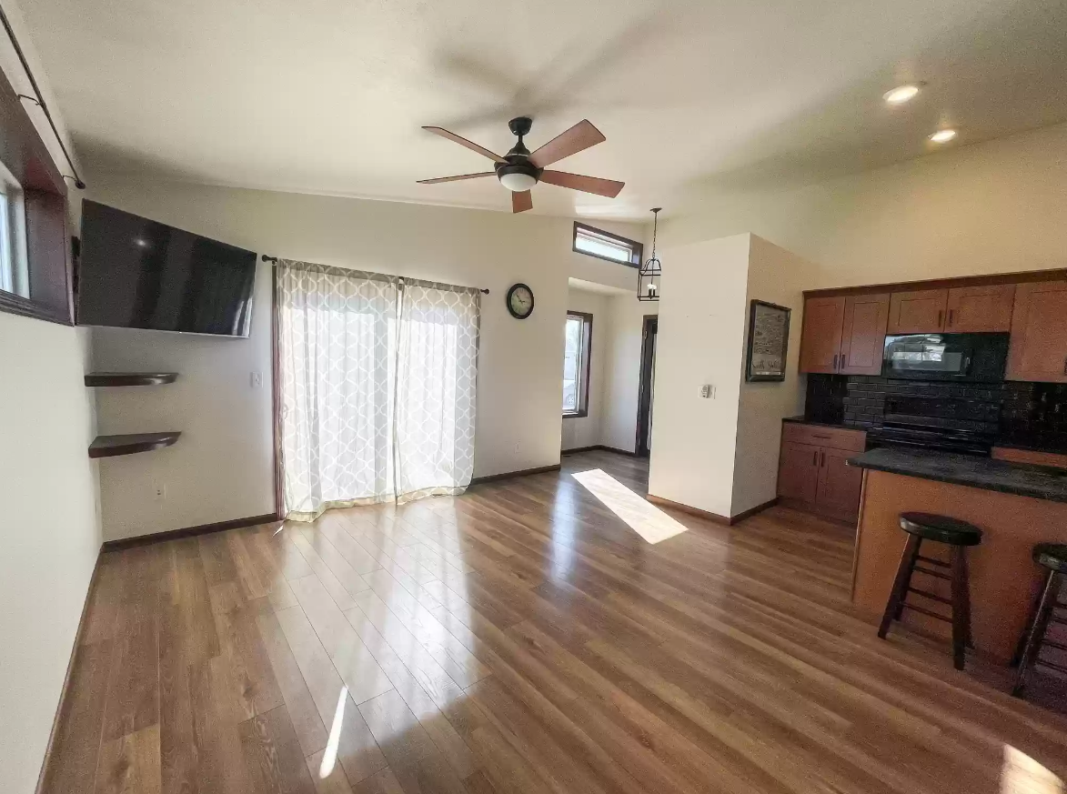 2519 Dean Ct #NA - Photo 3 of 11