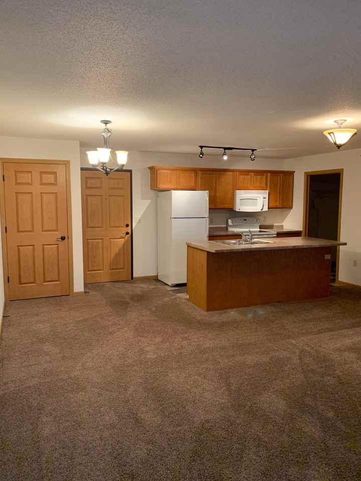 West Salem Plaza - Residential - Photo 2 of 15