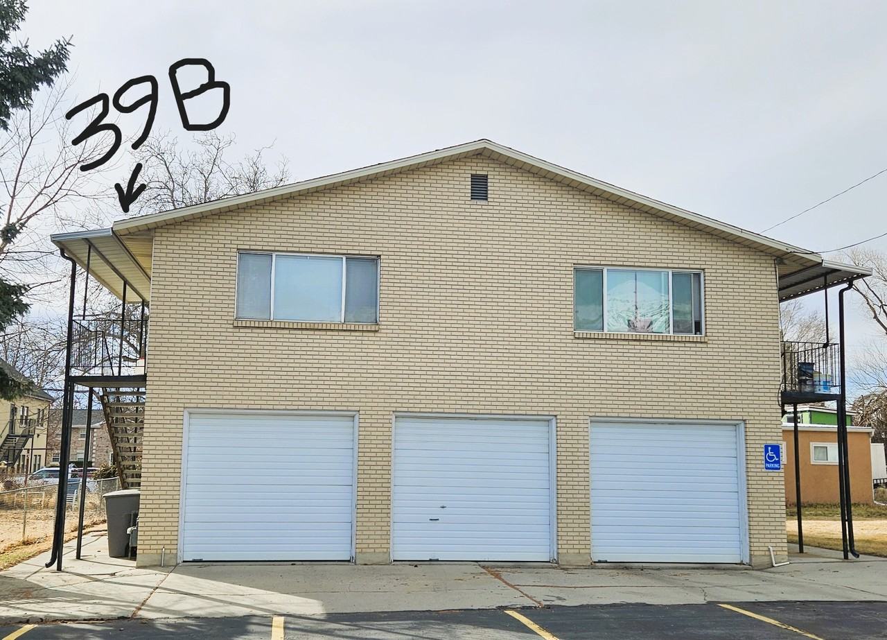 39 E 100 N #B - KUZ - Photo 3 of 20