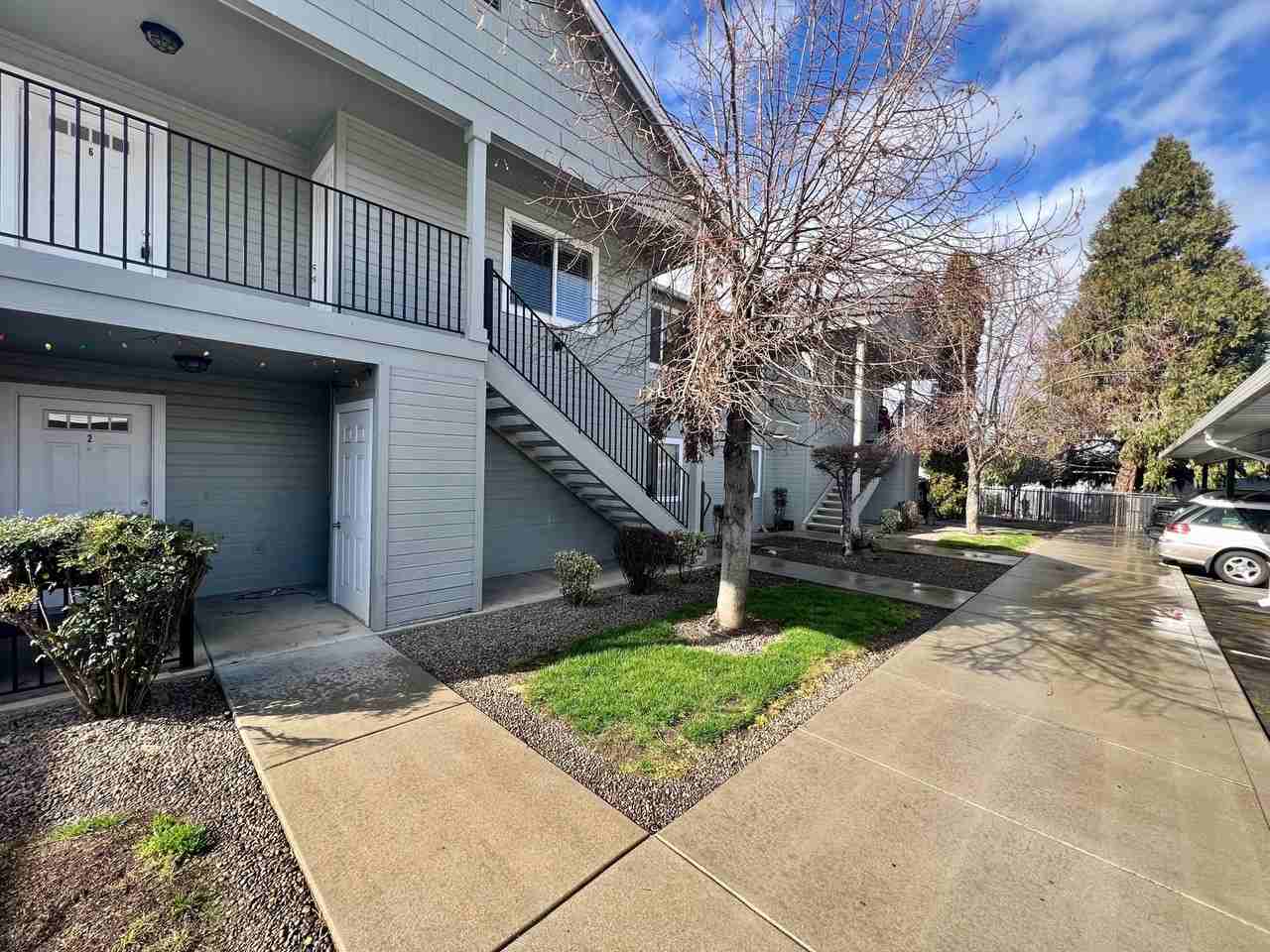 484, ID #, 501 Briarwood Drive Unit 6 - Photo 3 of 28