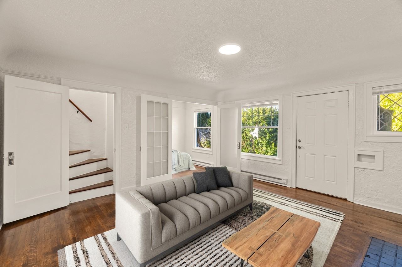 314 West 5th Street - Photo 6 of 39