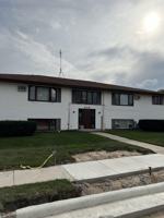 featured image of 835 Illinois Ave