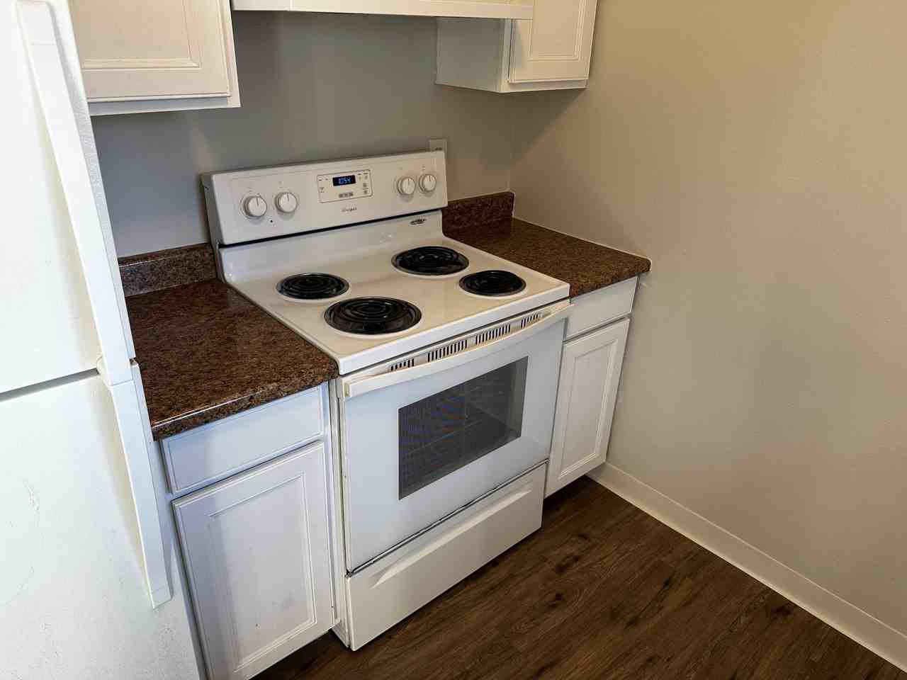 Tristy Ann Apartments - Photo 5 of 14