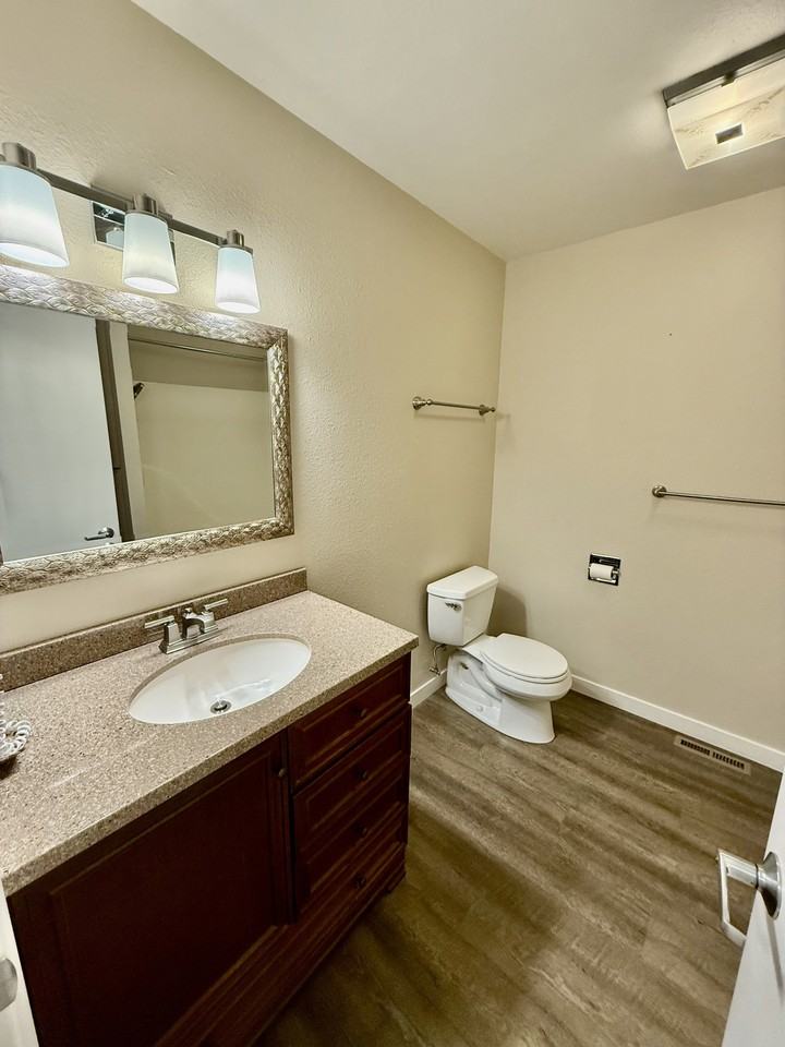 744 Zion Street - Photo 3 of 10