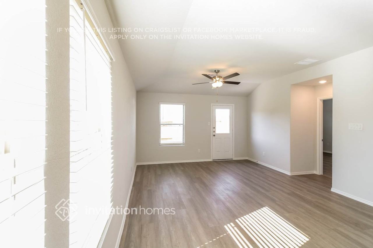 11603 Descent Dr - Photo 5 of 14