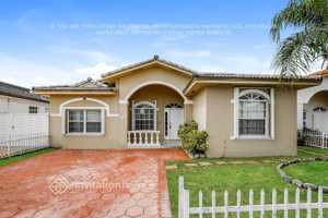 featured image of 16880 Sw 141st Ct