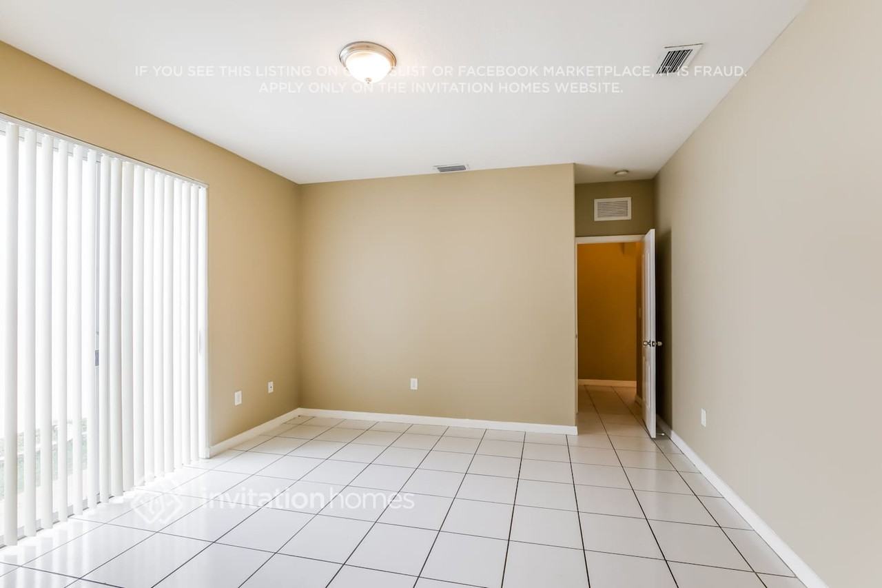 16880 Sw 141st Ct - Photo 3 of 17