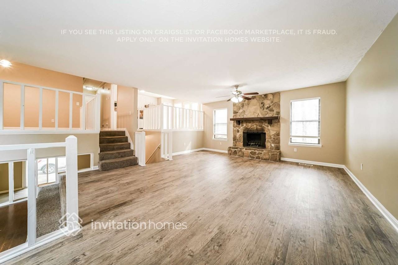 6572 Oakwood Dr - Photo 6 of 18