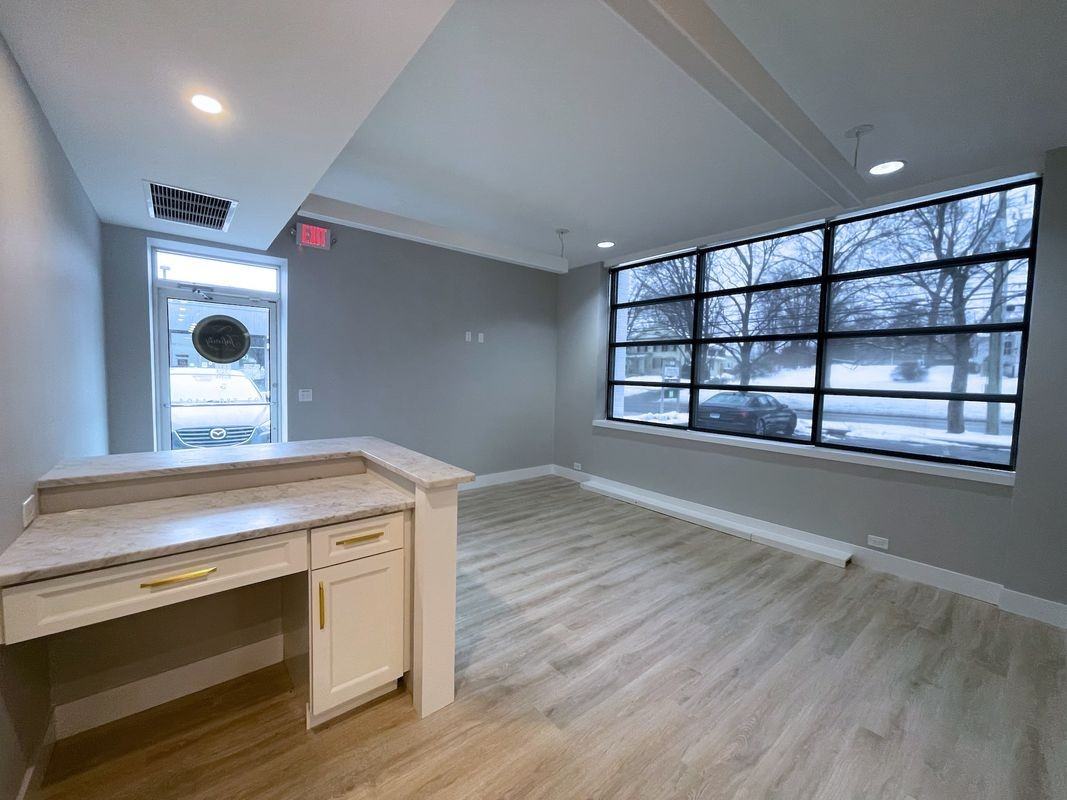 53 Main St S - Photo 3 of 15