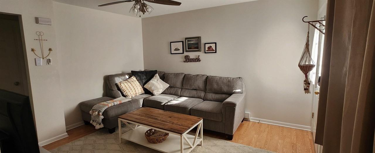 1013 W Brigantine Ave #4 - Photo 5 of 18