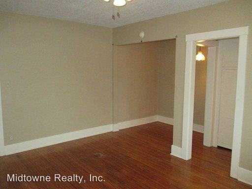 Worthington Manor 425-431 E. Wayne St. - Photo 2 of 12