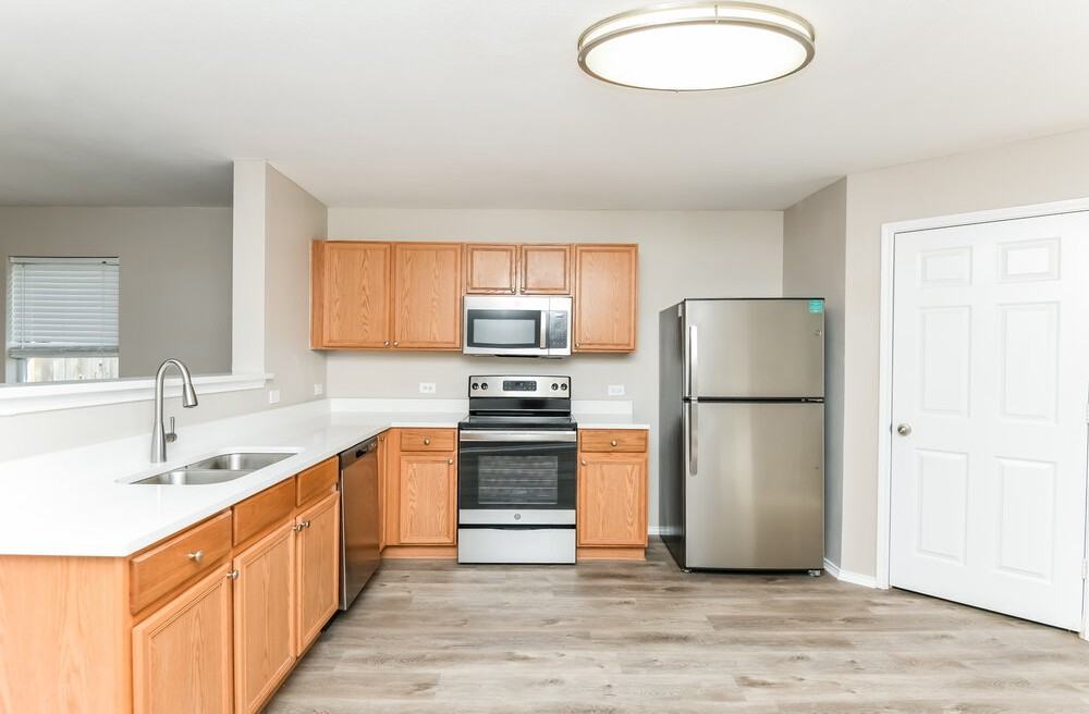 12933 Kelly Dr - Photo 6 of 16